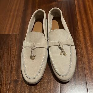 Summer charms Walking suede loafers